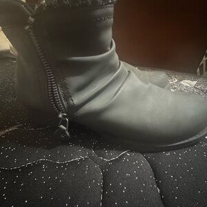 Sporto Black Ankle Boots